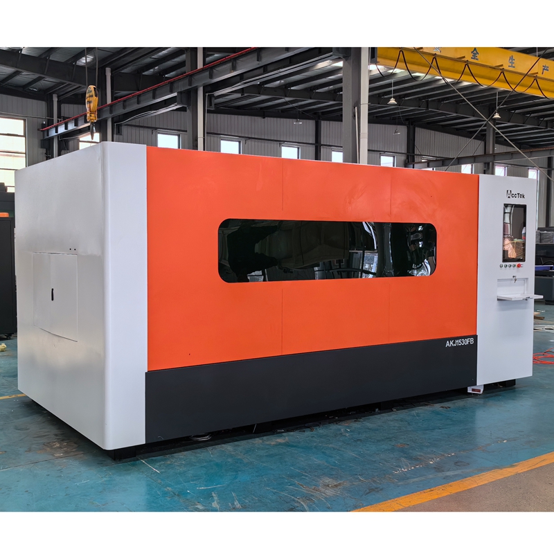 Fiber Lasersnijmachine met bes - Fiber Laser Cutter 1500W Metal recensie en prijs