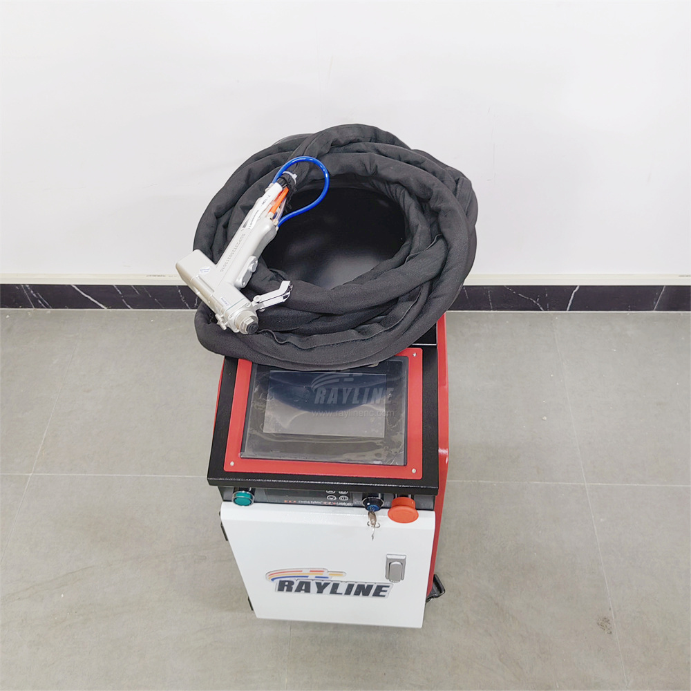 Nieuwe Mini Watergekoelde Hand - Fiber Laser Welding Machine 1500W recensie en prijs