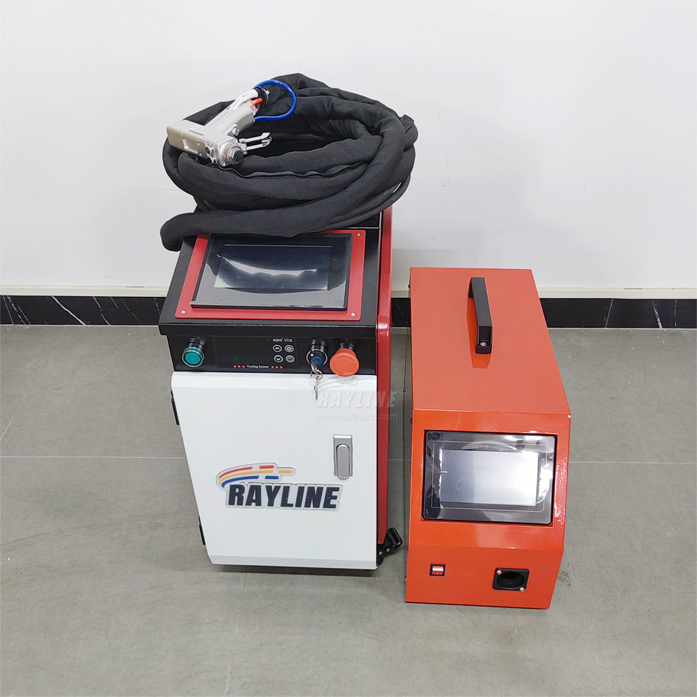 Mini Watergekoelde Handheld 3- - Laser Welding Machine 3 In 1 2000W recensie en prijs