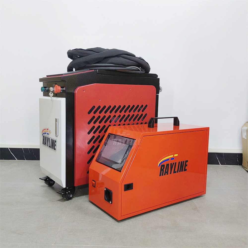 Mini Watergekoelde Handheld 3- - Laser Welding Machine 3 In 1 2000W recensie en prijs
